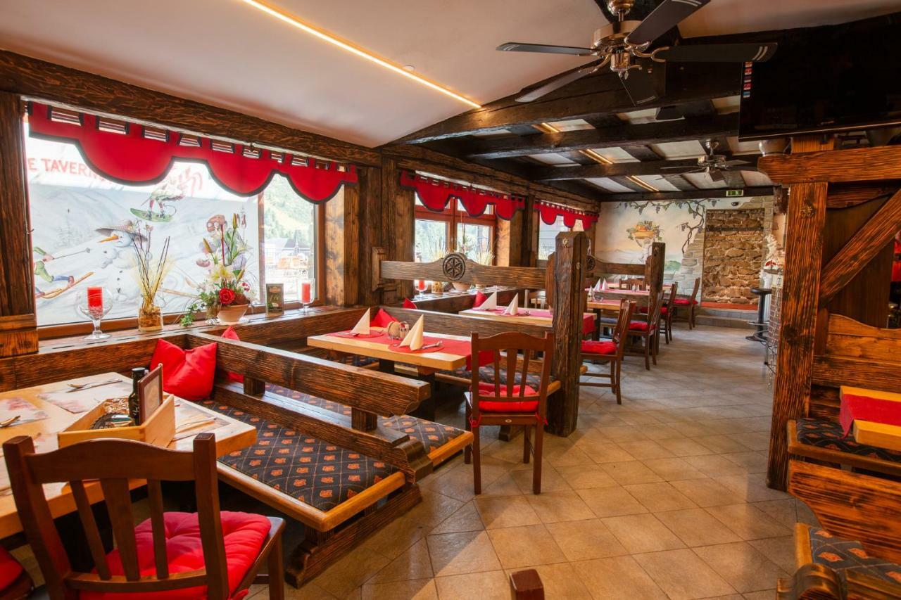Party Hotel Taverne Obertauern Esterno foto