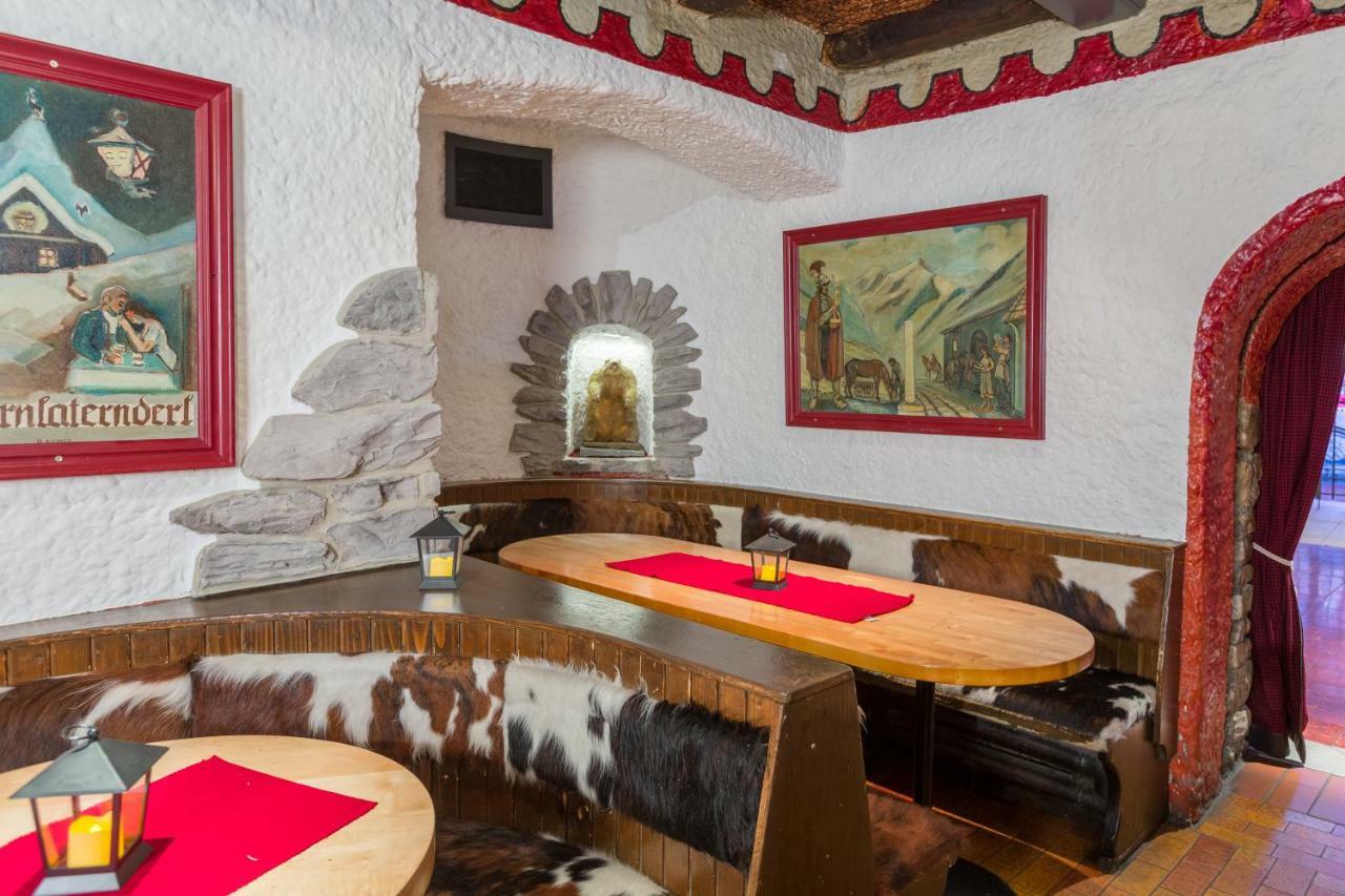 Party Hotel Taverne Obertauern Esterno foto